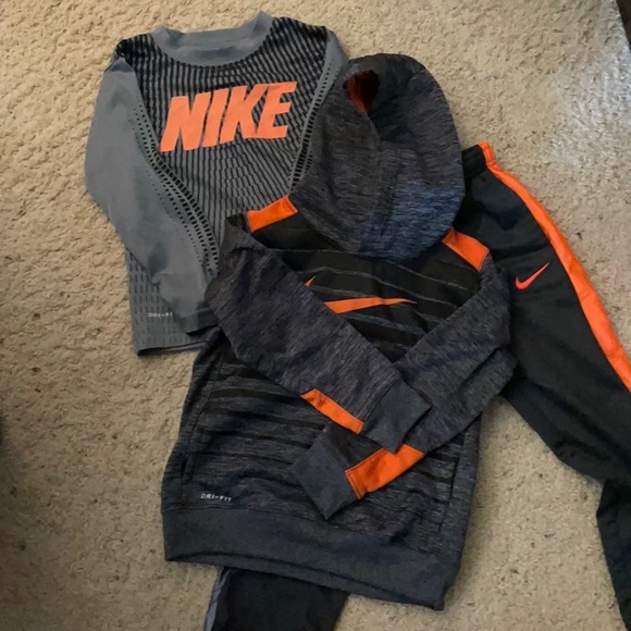Nike Other - Boys Nike Dri Fit Set